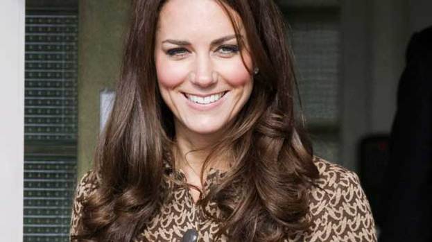 Shopping trip: The Duchess of Cambridge was seen picking up more bargains from the shops at the weekend