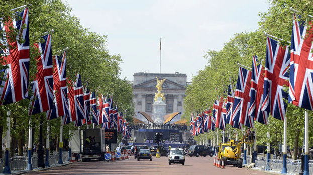 Jubilee jubilation: Preparations are taking place across London for this weekend's Diamond Jubilee celebrations