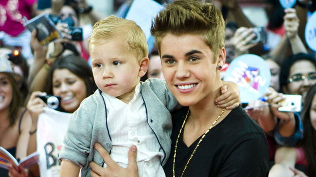 He Ain't Heavy: Justin Bieber proudly shows off his little brother Jaxon