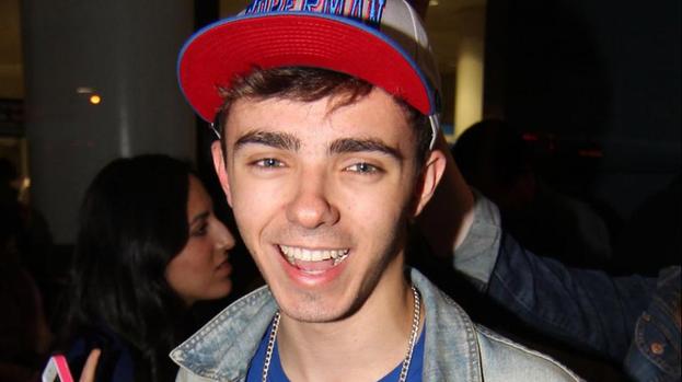 The Wanted's Nathan Sykes hasn't had sex on plane