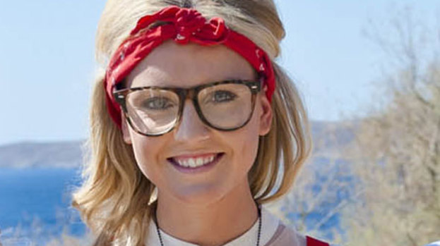 Alone again: Perrie dumped Zayn