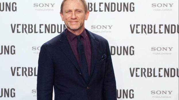 Daniel Craig to make at least two more Bond films