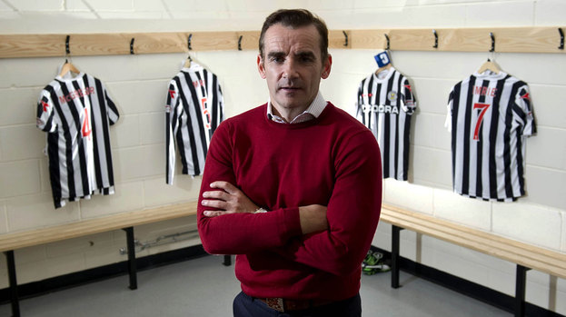 St Mirren boss Danny Lennon