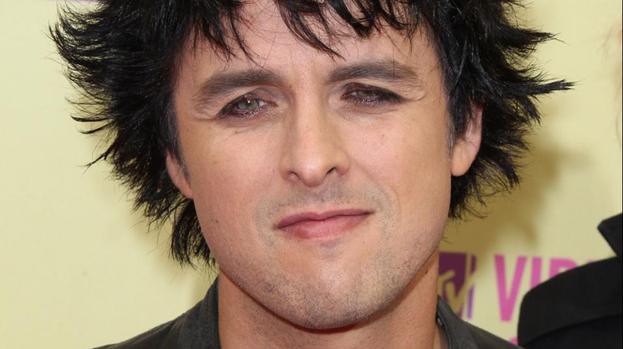 Green Day singer entering rehab