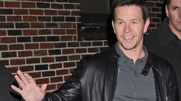 Mark Wahlberg: The Rock is a 'gentle giant'