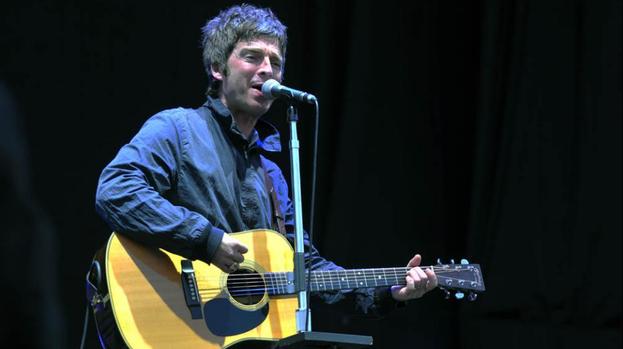 Noel Gallagher has tinnitus