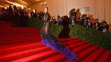 Beyonce shows off her post-baby curves