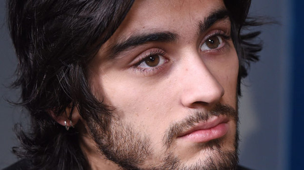 Zayn Malik Apologises As He Quits One Direction To Be Normal 22 Year Old Talk Tv Shows 