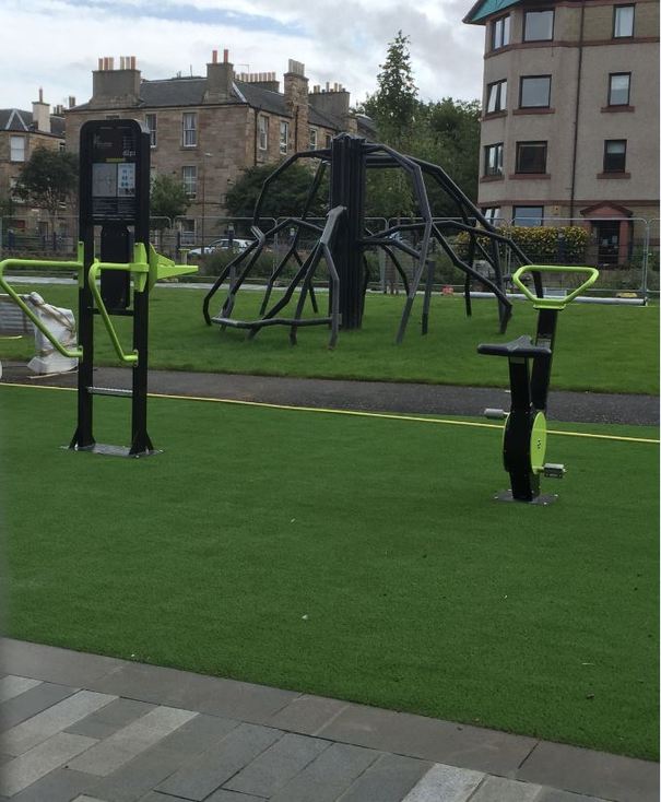 Where to find Edinburgh's outdoor gyms as new facility opens STV Edinburgh Edinburgh