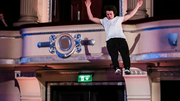 Britain’s Got Talent hopeful Matt McCreary shocks judges with balcony ...