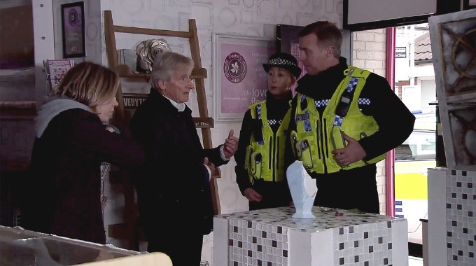 Coronation Street - Wed 14 Nov, 8.30 pm